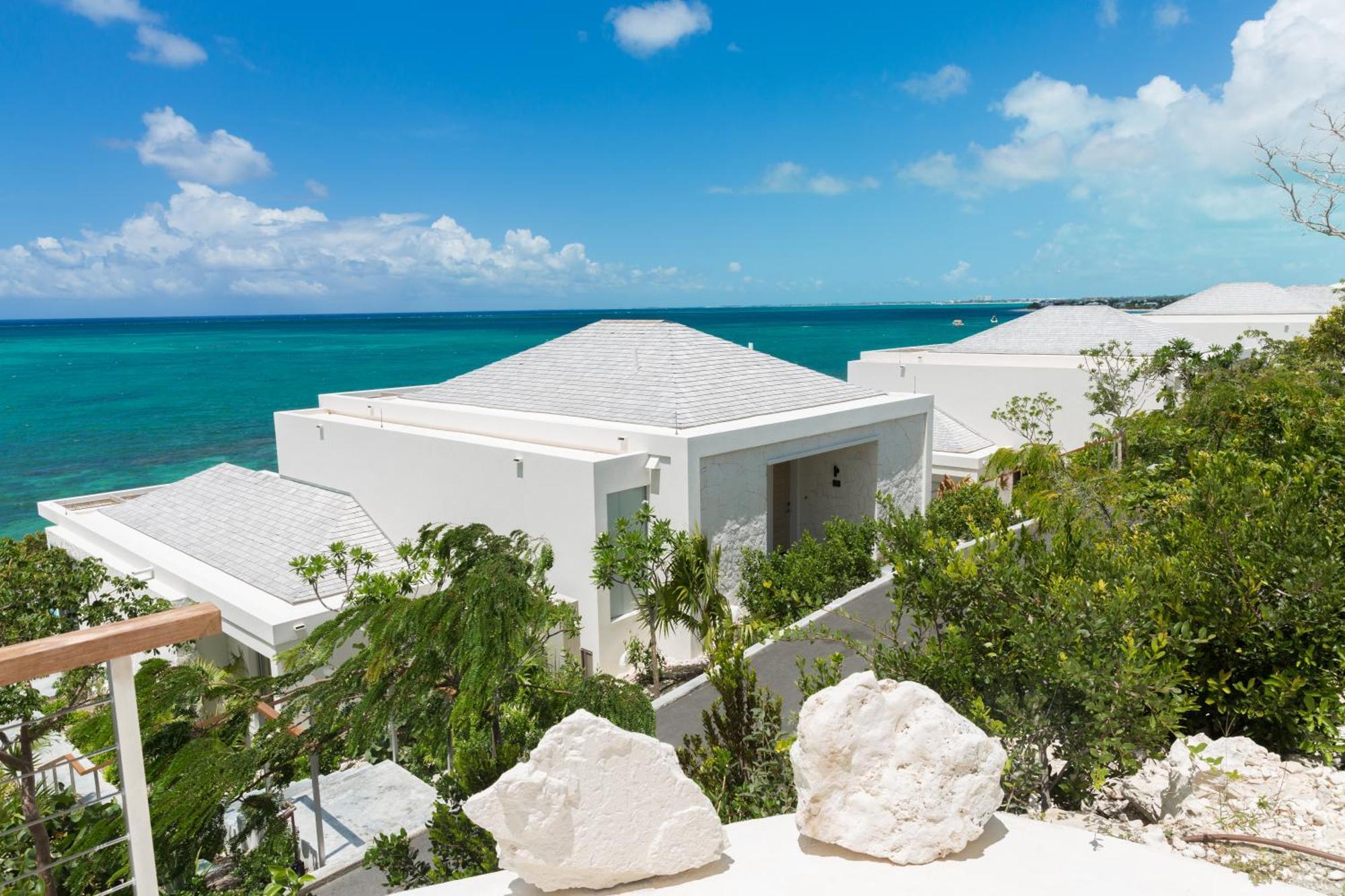 Rock House Hotel Turtle Cove Exterior photo